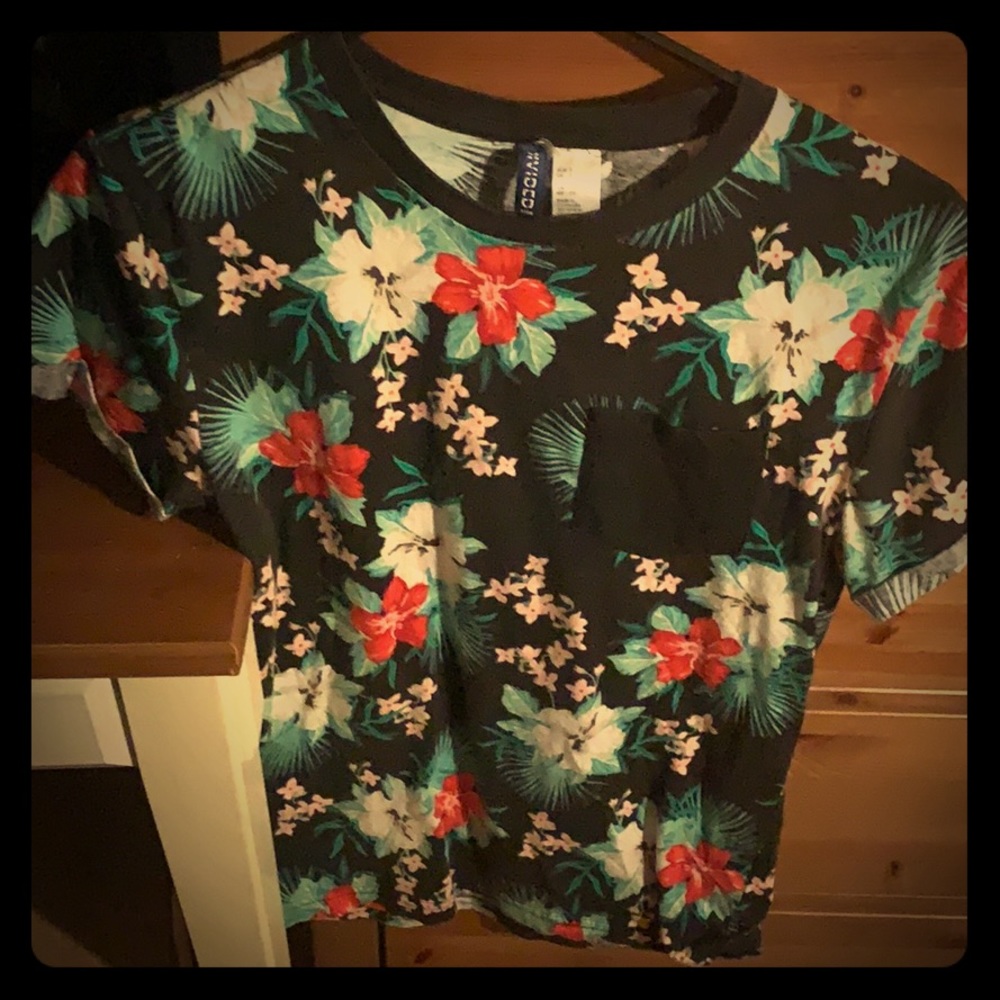Flowered shirt